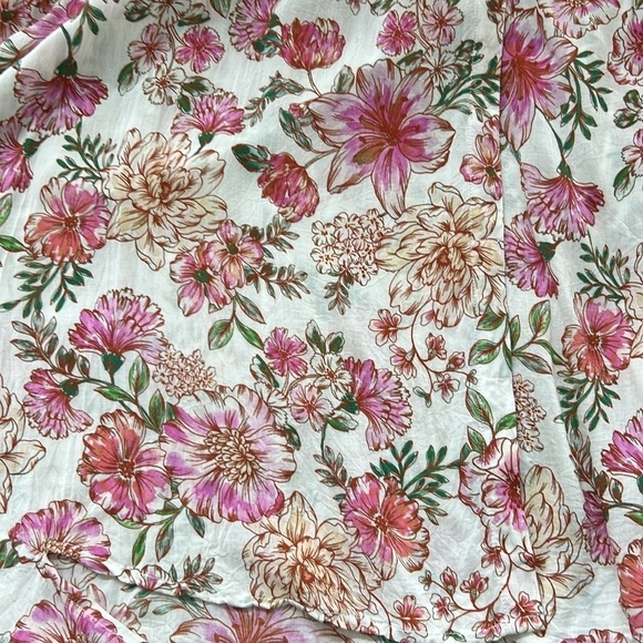 JOHNNY WAS ISLA BUTTON DOWN SHIRT Boho Peasant Floral size Medium - Picture 14 of 14